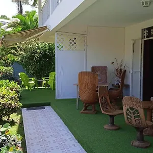 https://chaleureux-appartement-t2-en-bas-de-villa.comcaribbean.com
