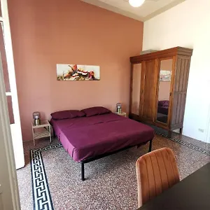 Il Tempo E La Stanza Appartement